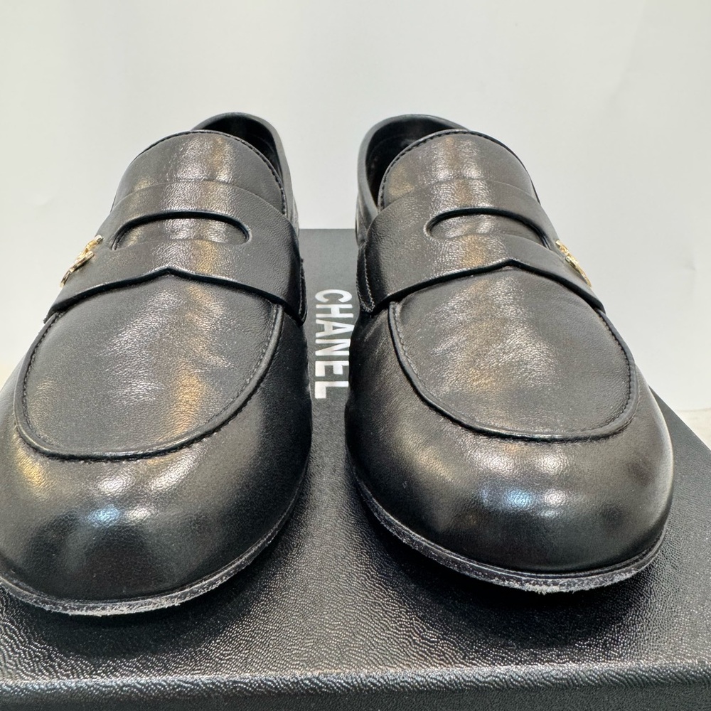 CHANEL 21S Mocassins Loafers CC Logo Black Lambskin Size 36 - Picture 3 of 13